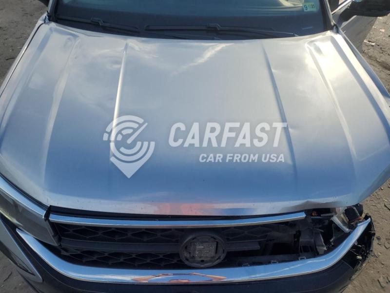 3VVSX7B24RM106295 2024 Volkswagen Taos se 1.5 SE SILVER