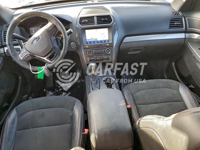 1FM5K8D82JGB28288 2018 Ford Explorer 3.5 Xlt Silver