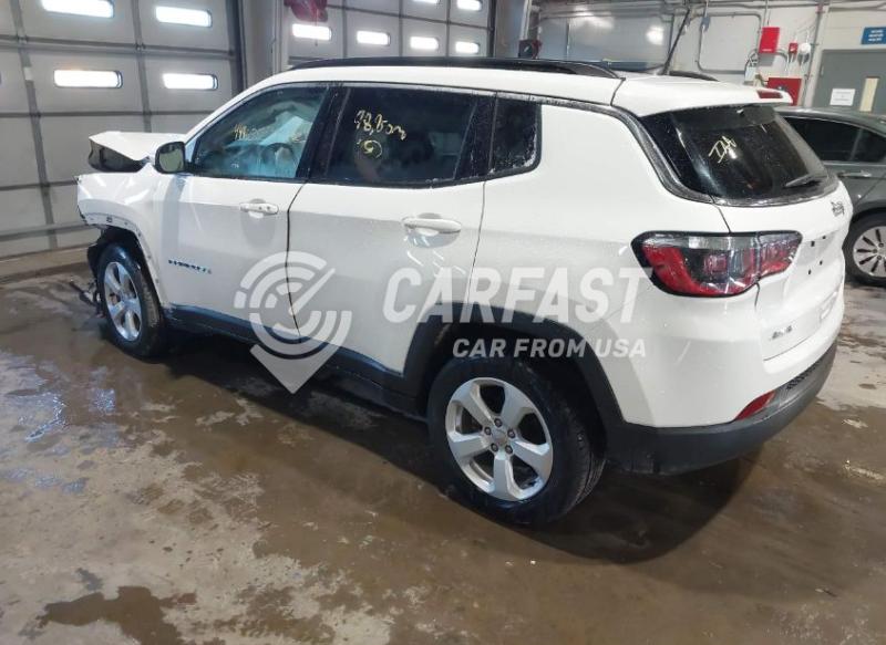 3C4NJDBB8LT240770 2020 Jeep Compass 2.4 Latitude 4X4 white