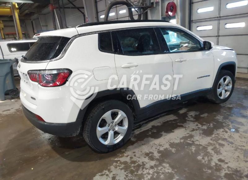 3C4NJDBB8LT240770 2020 Jeep Compass 2.4 Latitude 4X4 white