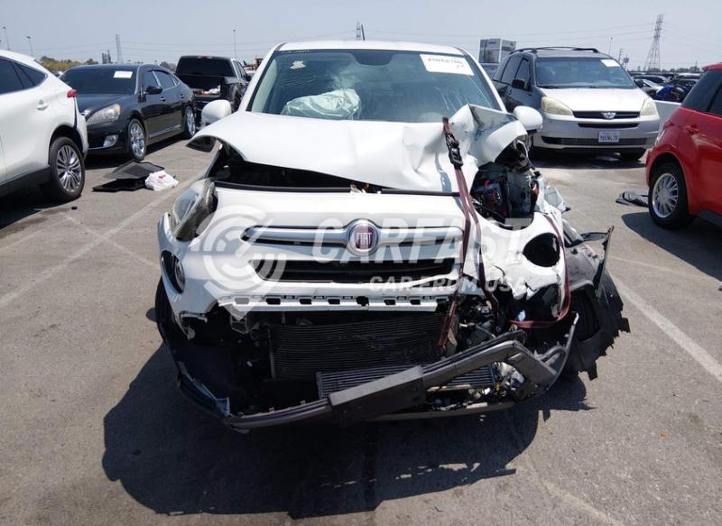 ZFBCFYET7GP339579 2016 Fiat 500x 2.4 Trekking Plus white
