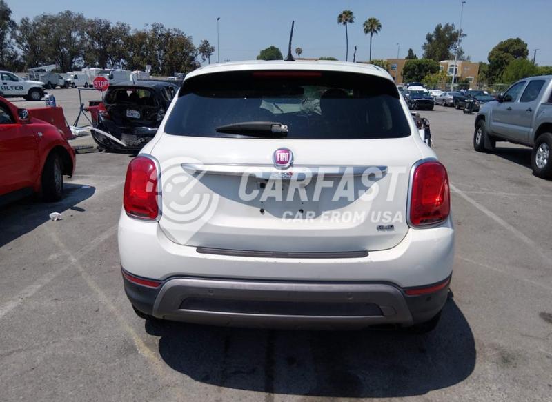 ZFBCFYET7GP339579 2016 Fiat 500x 2.4 Trekking Plus white